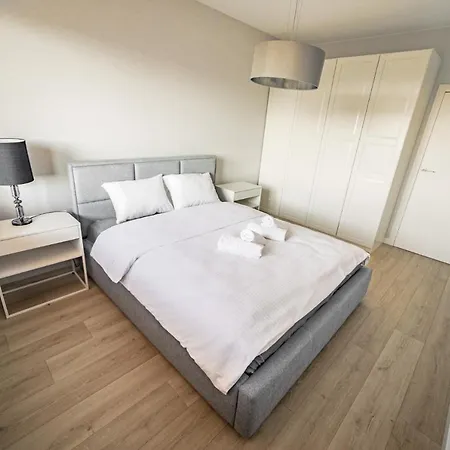 Nullo Luxury Apartment *